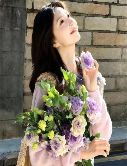 免费观看：《故事新编》艺术价值典范式的：专业角度评价与艺术成就分析